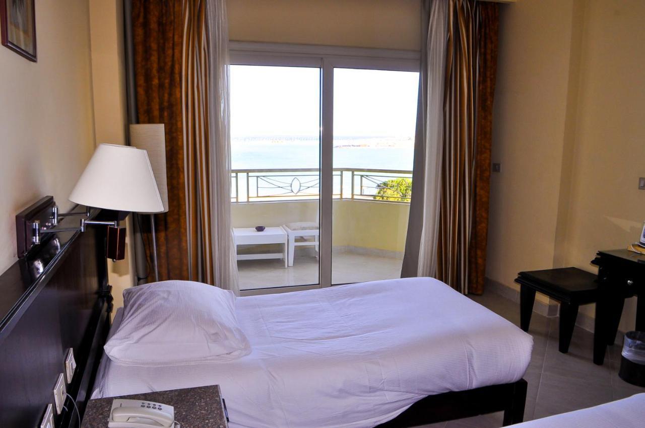 Standard Double or Twin Room Sea View