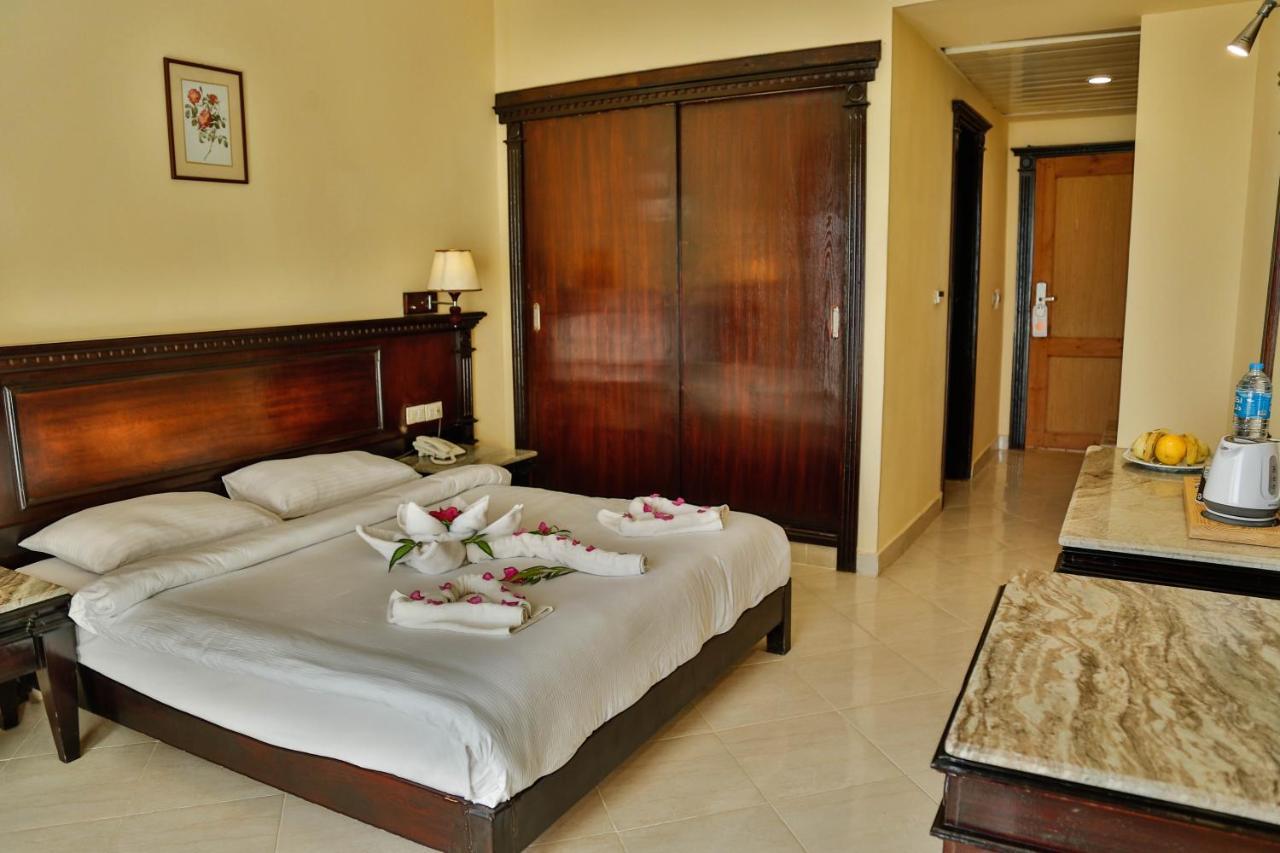 Standard Double or Twin Room Sea View