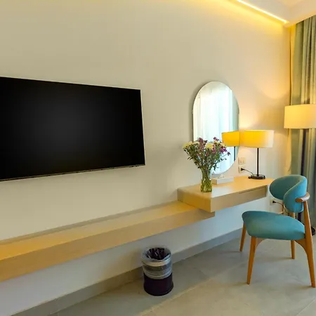 Amwaj Beach Club Abu Soma-3
